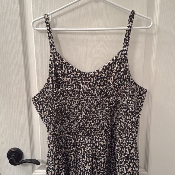 OLD NAVY leopard sundress - Picture 4 of 5